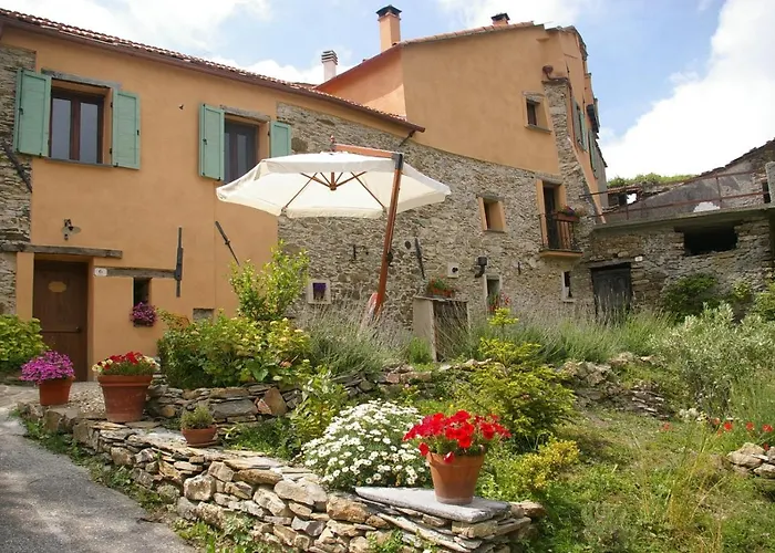 Casa Vittorina * Cesio